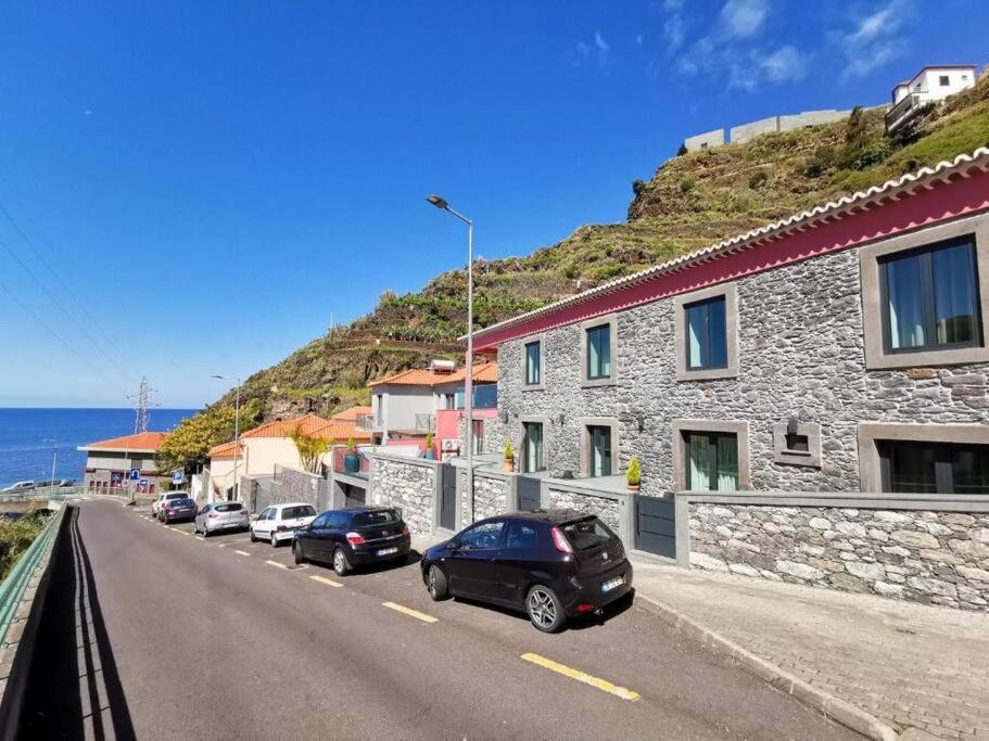 Chale Esmeralda - Charming Studios In Calheta Beach Luaran gambar