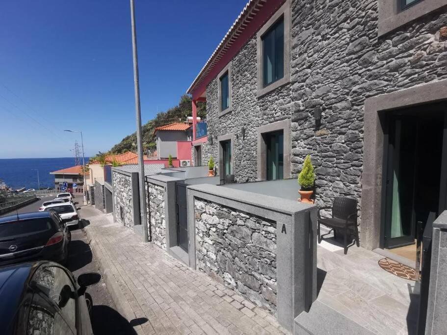 Chale Esmeralda - Charming Studios In Calheta Beach Luaran gambar